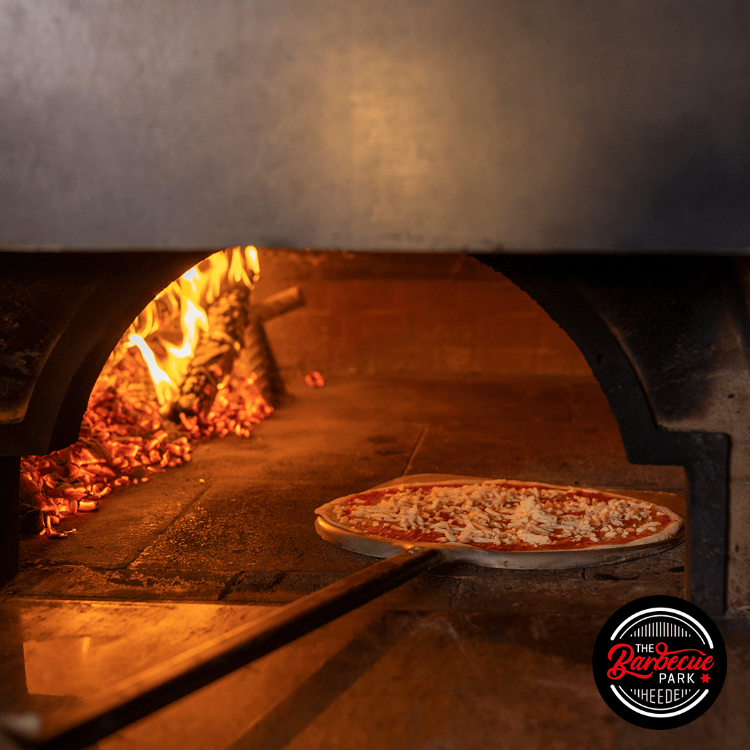 Pizzaöfen im Fokus: Die Beliebtheit im Outdoor/Indoor Barbecue Bereich - The Barbecue Park