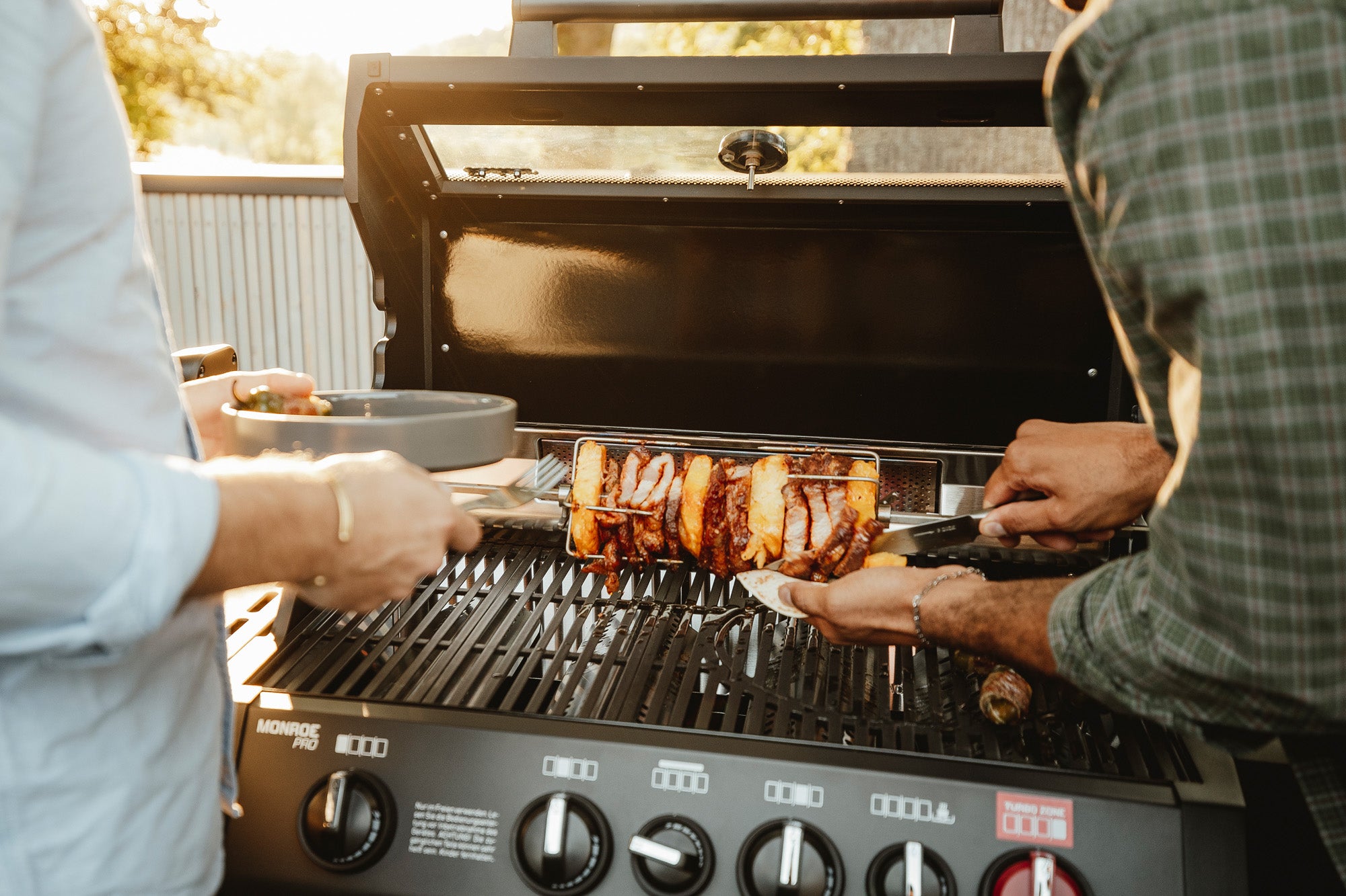 Enders Grillspieß Pro für Monroe Pro 4 & Uniq Pro
