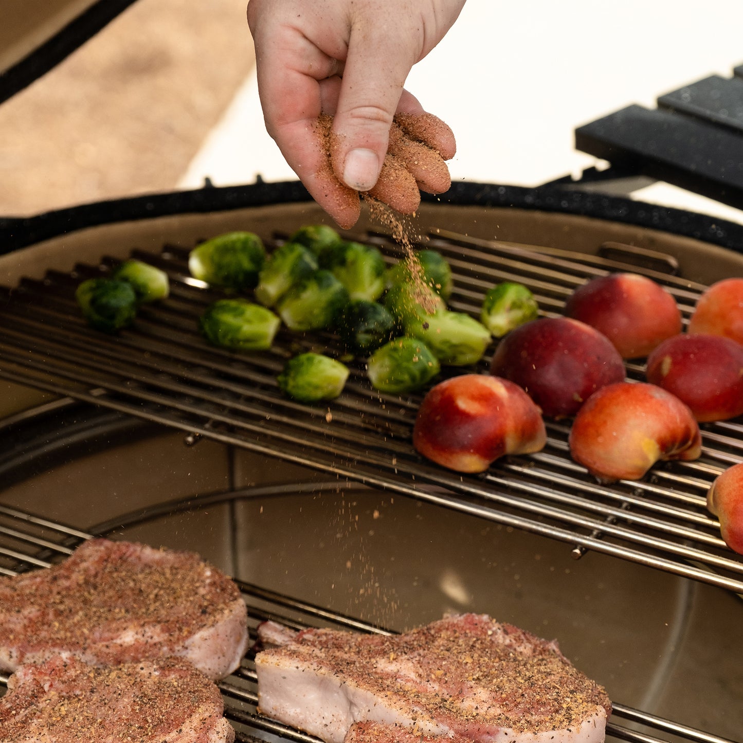 Kamado Joe Half Moon Cooking Grate - Big Joe ®