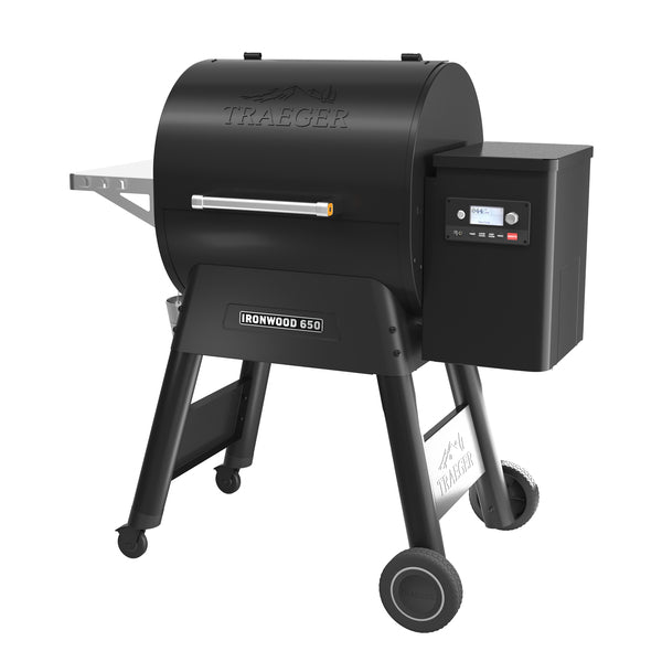 Traeger IRONWOOD 650 Bundle inkl, Abdeckhaube, Frontablage & 9kg Pellets