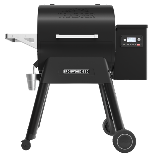 Traeger IRONWOOD 650 - SCHWARZ & Cleancraft Aschesauger