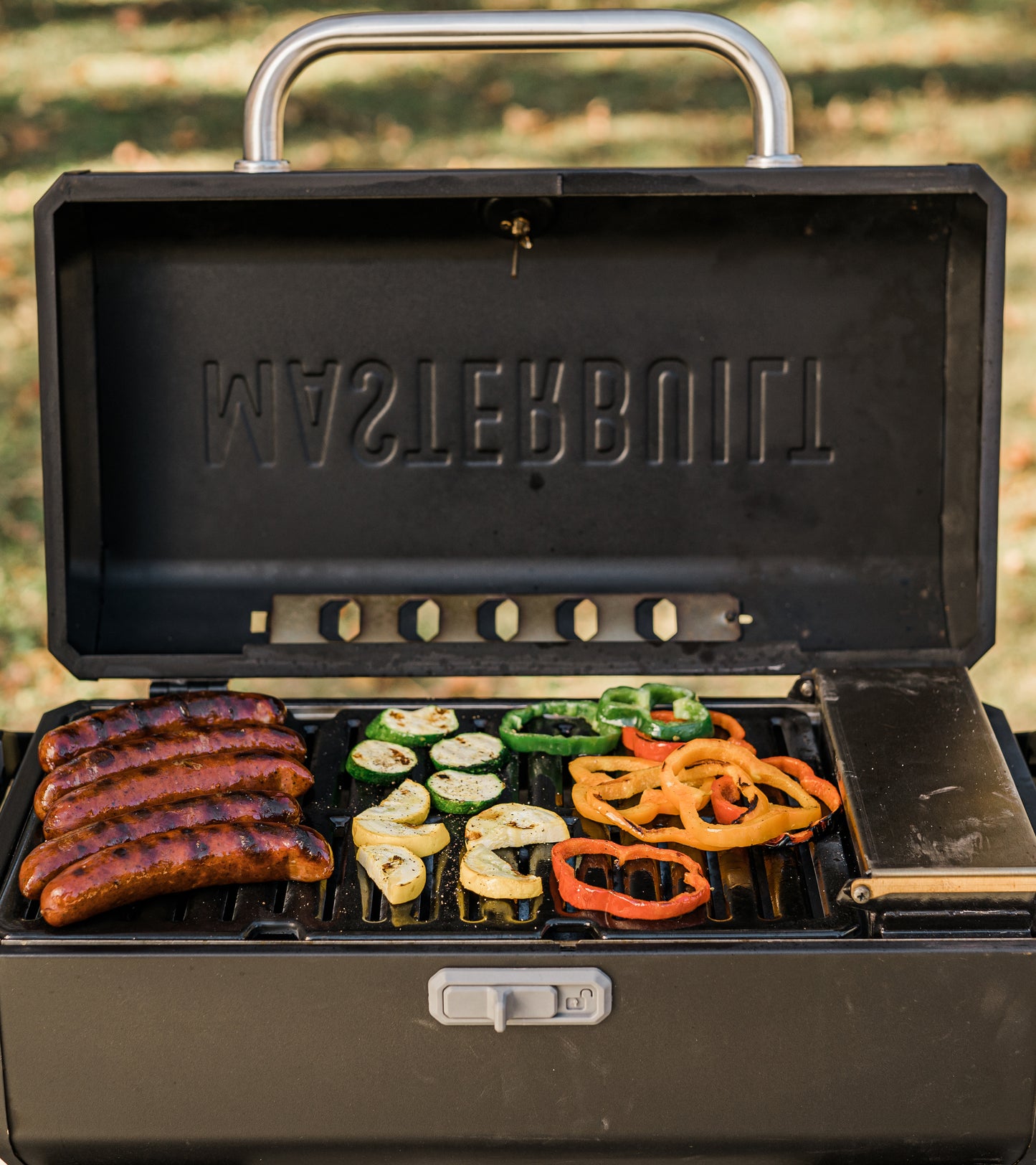 Masterbuilt Portable Charcoal Grill