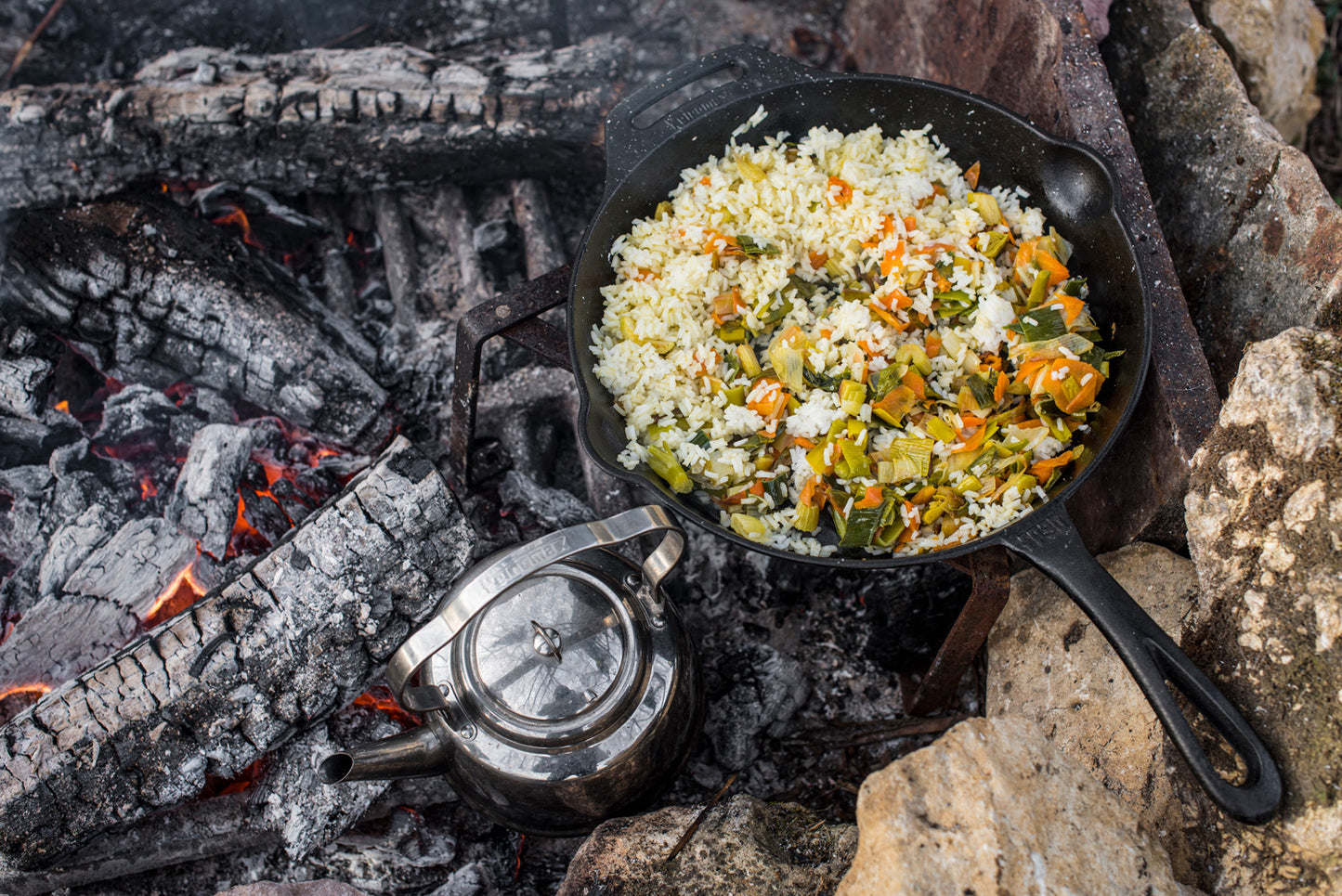 Feuerpfanne fp30-t mit Stiel the-barbecue-park